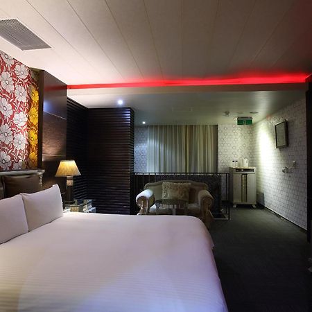 Crystal Business Motel Хсинчу Сити Стая снимка