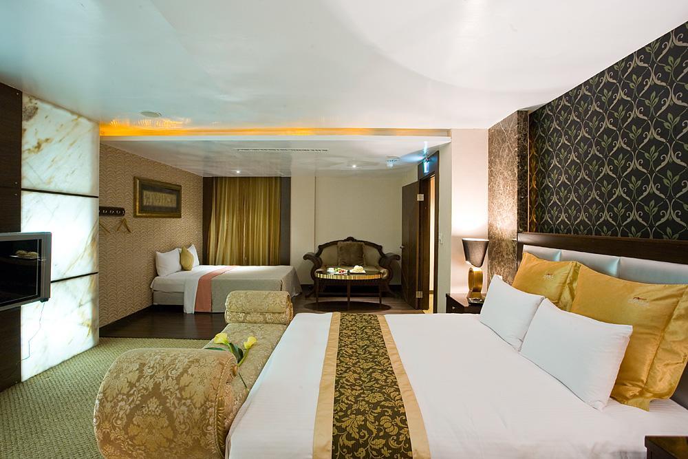 Crystal Business Motel Хсинчу Сити Екстериор снимка