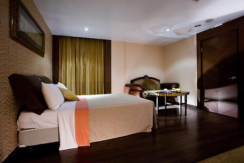 Crystal Business Motel Хсинчу Сити Екстериор снимка