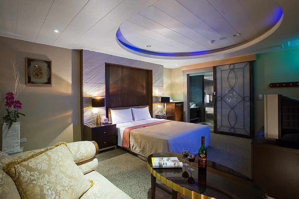 Crystal Business Motel Хсинчу Сити Екстериор снимка